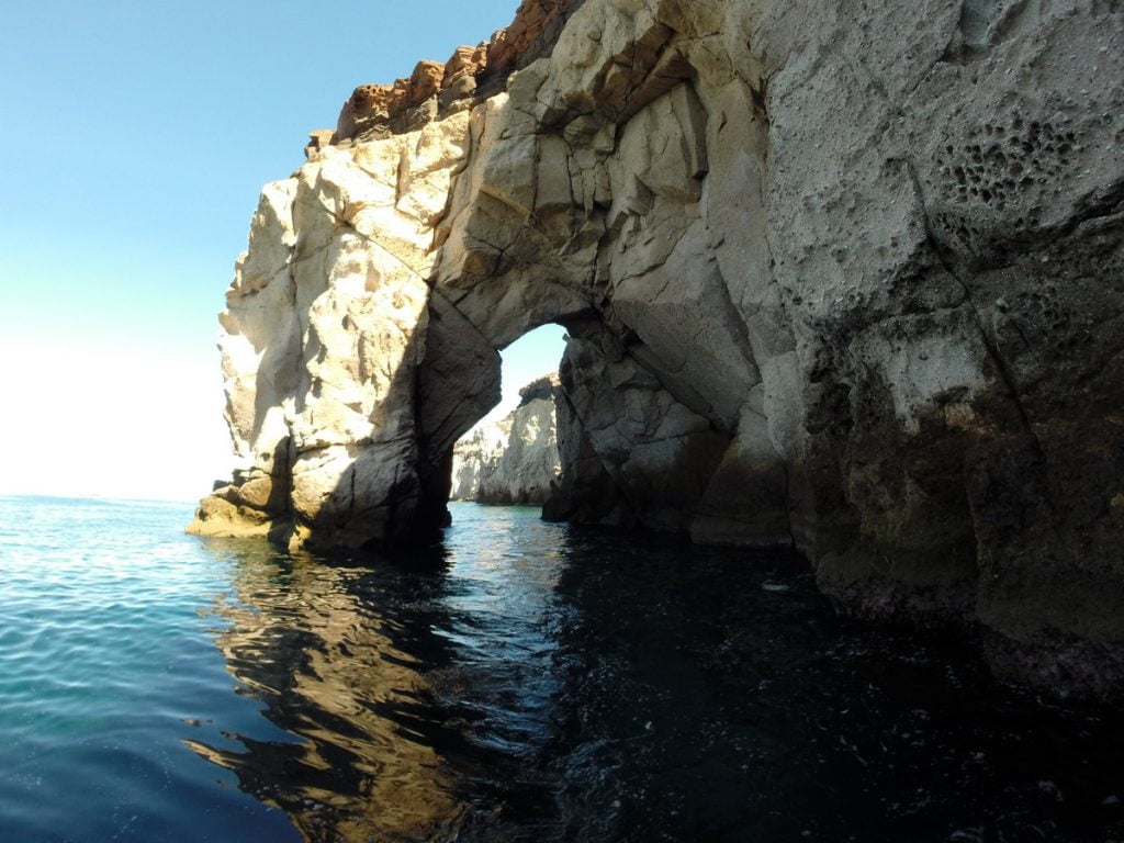 El Arco en Isla Espíritu Santo Tour Isla Espíritu Santo Club Hotel Cantamar