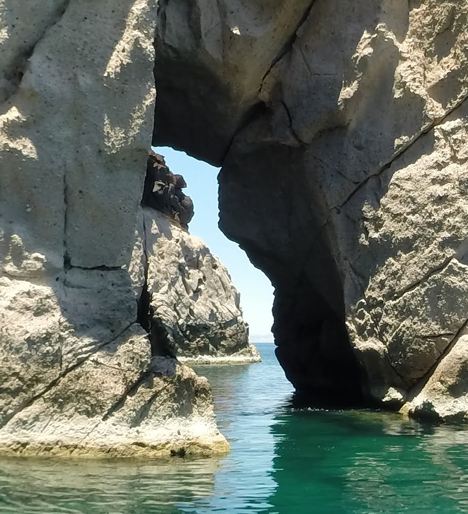 El Arco en Isla Espíritu Santo Tour Isla Espíritu Santo Club Hotel Cantamar